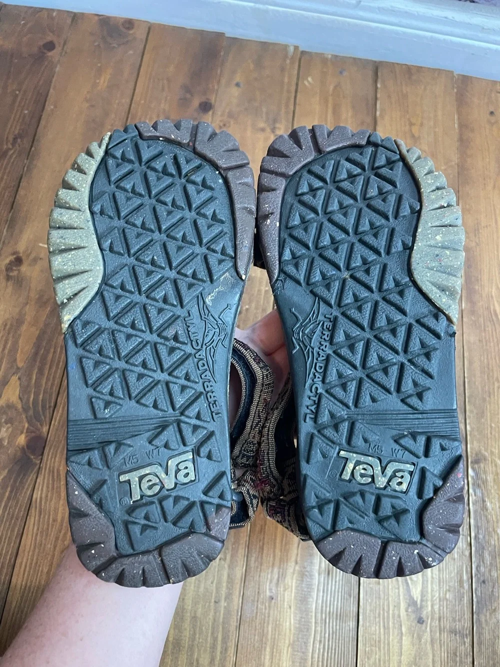 vintage 1990s Teva Terradactyl sport sandals men’s size 5, women’s size 7
